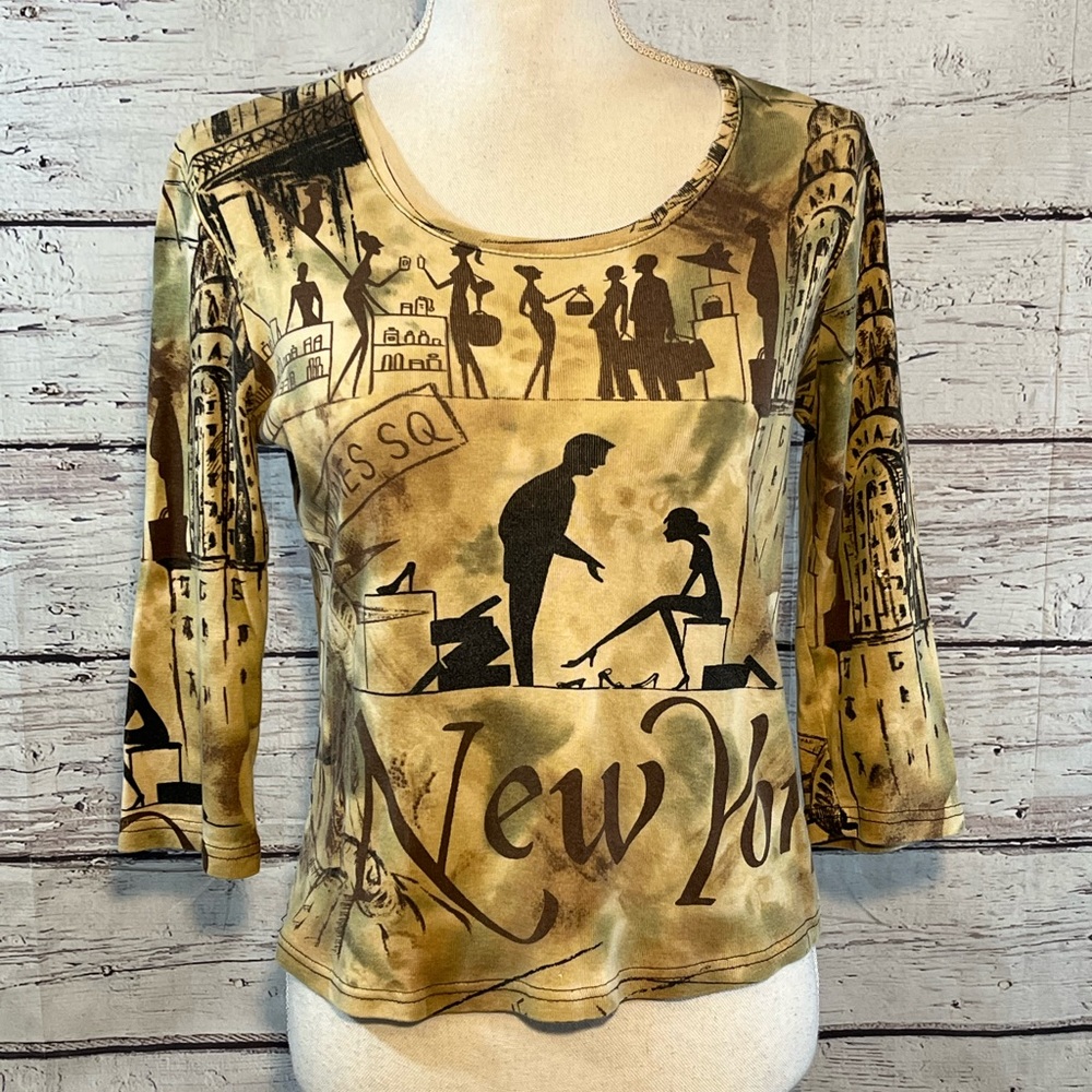 CHICO'S New York City All Over Print 3/4 Sleeve Top-Medium